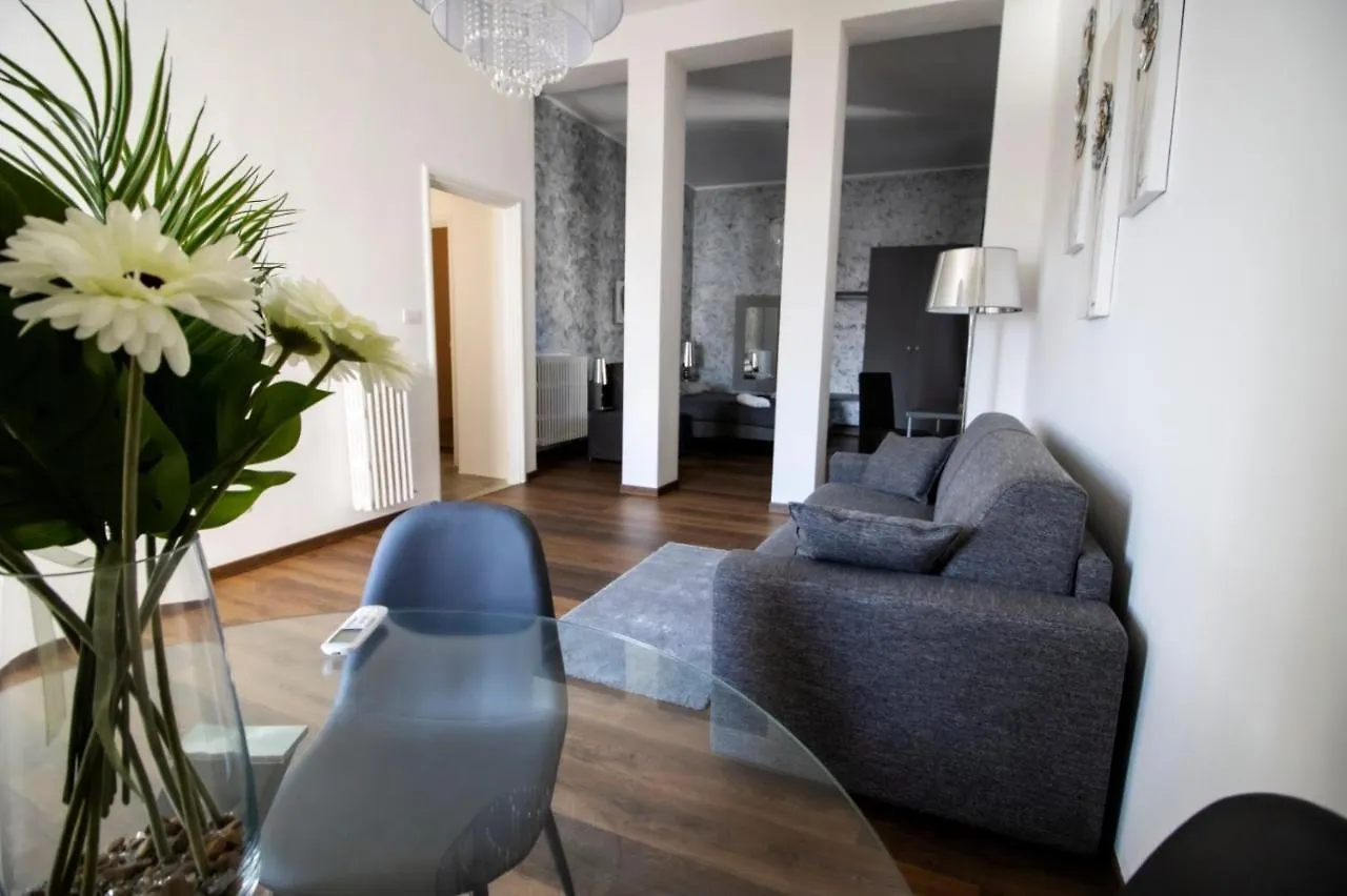 Home Experience Bari Apartman